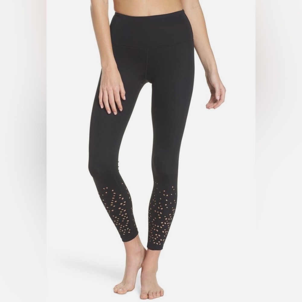Zella laser cutout leggings
